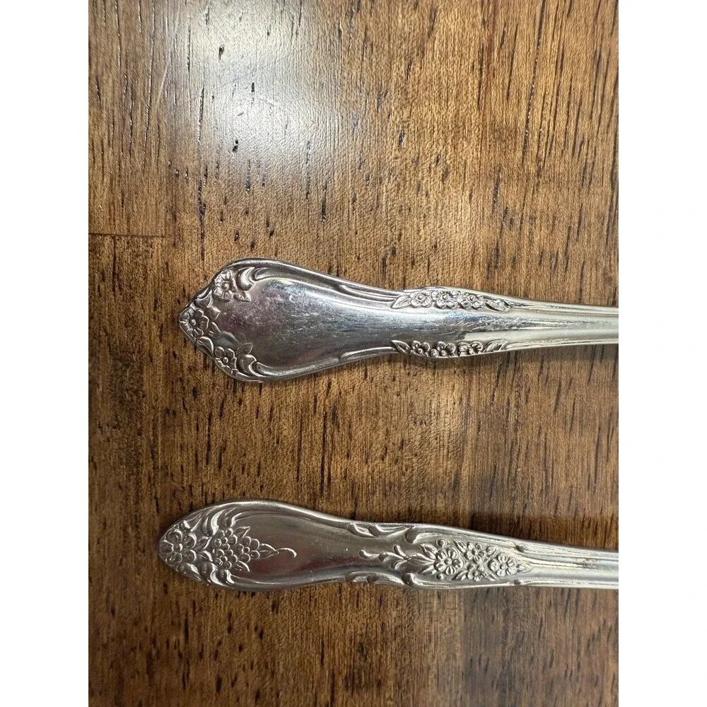 Mansfield (Stainless) By Oneida Silver Lot Of 17, Flower Print, Vintage Flatware